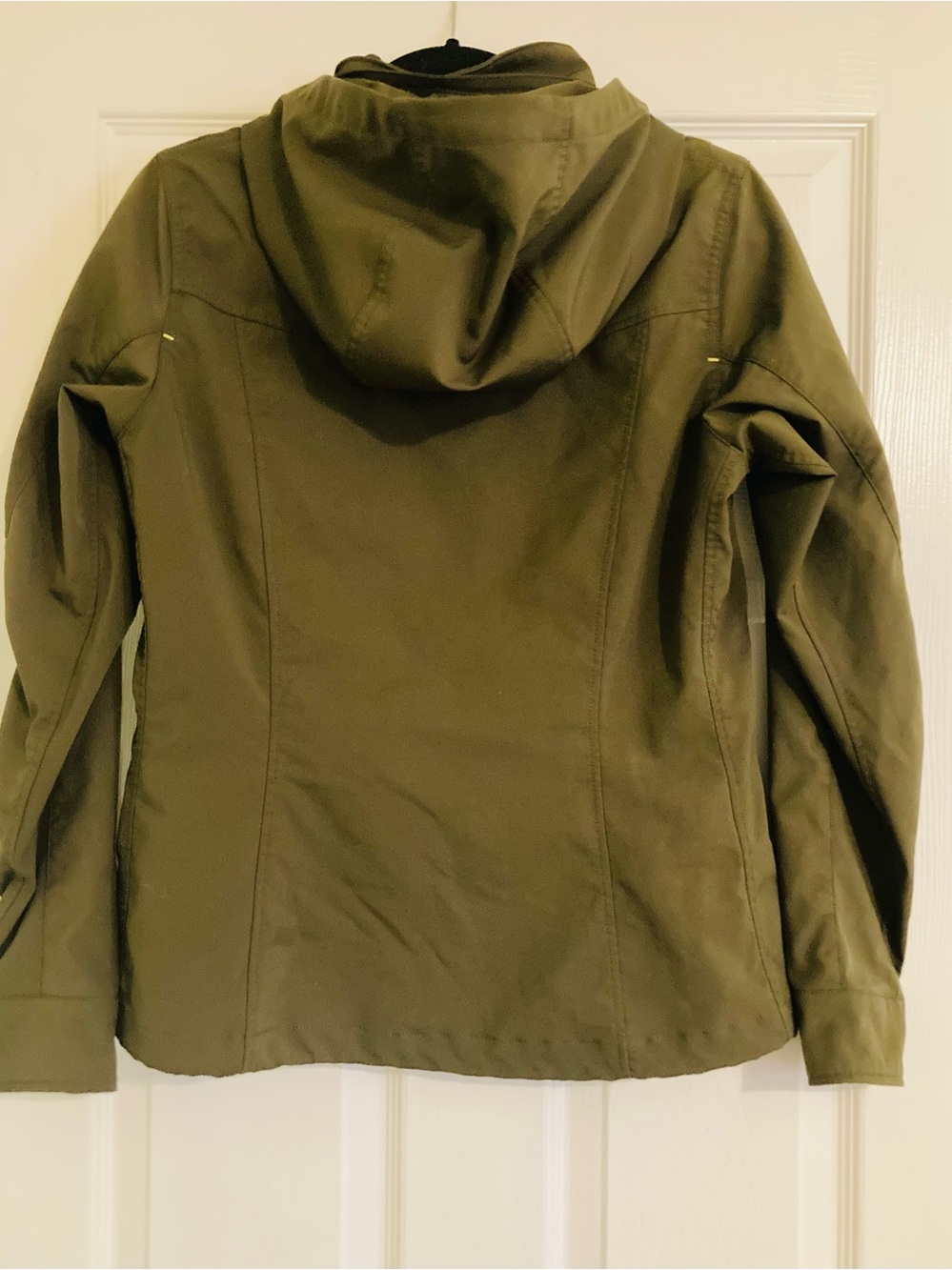 Eddie Bauer Rain Jacket - Picture 3 of 6